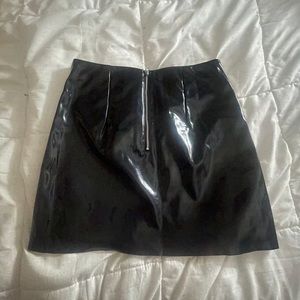 H&M skirt size 8! Never been worn!